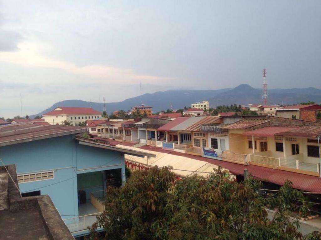 Ta Eng Guesthouse Kampot Luaran gambar