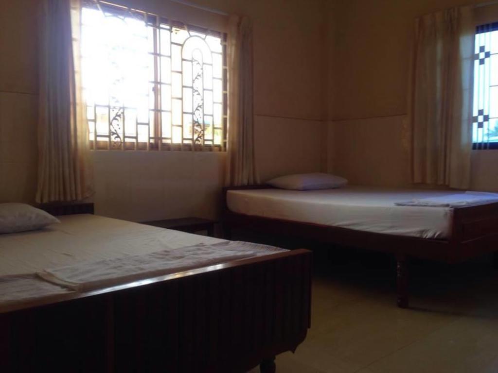 Ta Eng Guesthouse Kampot Luaran gambar