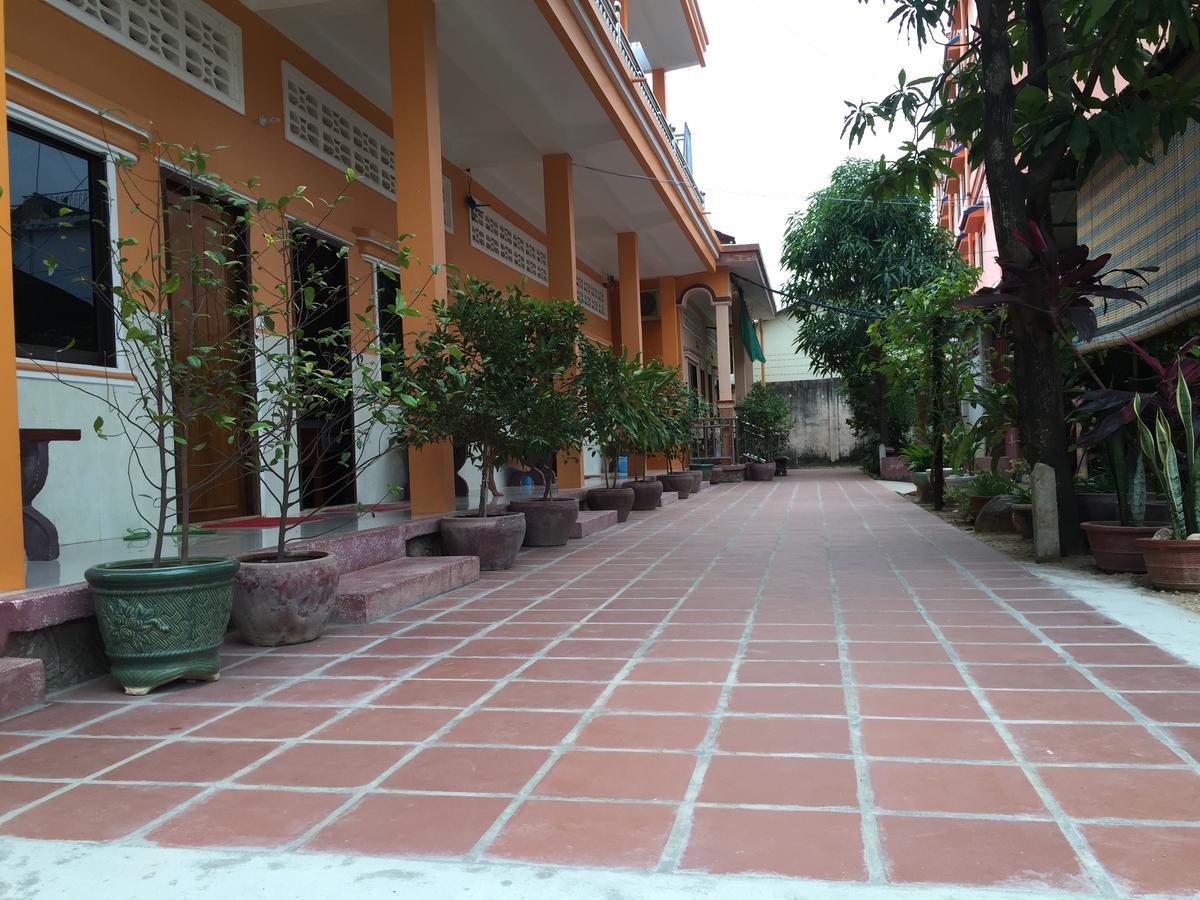 Ta Eng Guesthouse Kampot Luaran gambar