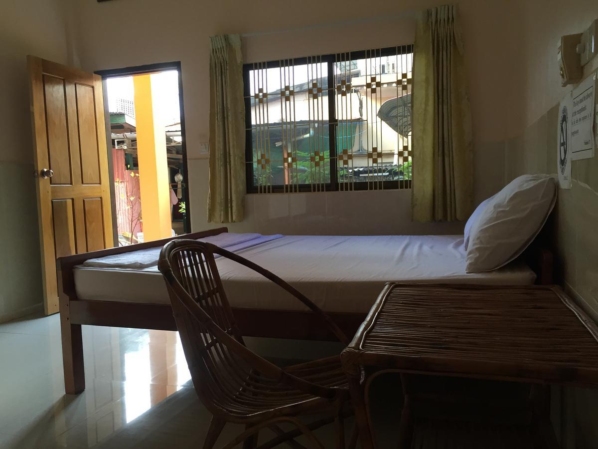 Ta Eng Guesthouse Kampot Luaran gambar